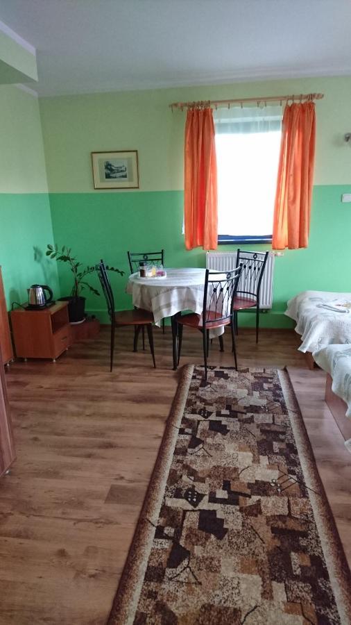 Hotelik Warmia -Pensjonat, Hostel Лідзбарк-Вармінський Екстер'єр фото