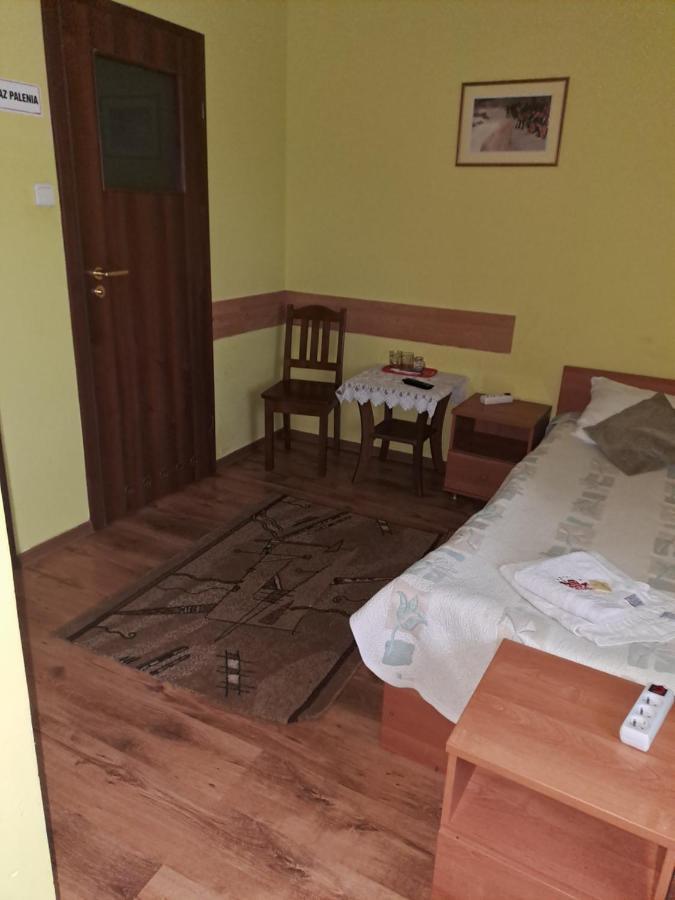 Hotelik Warmia -Pensjonat, Hostel Лідзбарк-Вармінський Екстер'єр фото